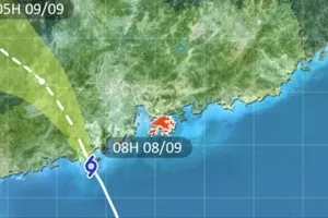 Đường đi của bão Tapah sáng ngày 8-9. Ảnh: RTHK/HKO