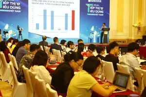 Quang cảnh diễn đàn