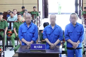 Vận chuyển gần 5kg ma túy, 3 bị cáo lãnh án tù chung thân