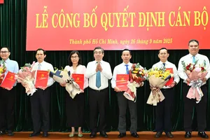 TPHCM điều động loạt cán bộ về cơ sở 