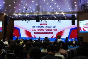 Quang cảnh tại diễn đàn