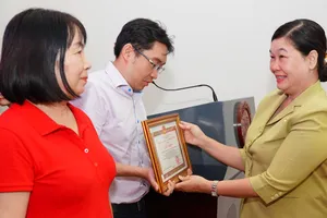 Phường Bến Thành (TPHCM) giảm 30% thời gian xử lý hồ sơ từ công trình thi đua