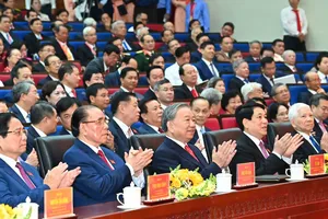 Long trọng khai mạc Đại hội đại biểu Đảng bộ TPHCM lần thứ I