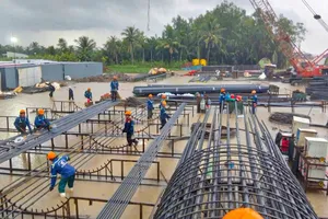 ĐBSCL: Lũ kết hợp triều cường gây lở đê, ngập nặng nhiều nơi