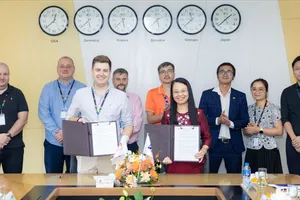 FPT ký kết hợp tác với E.ON