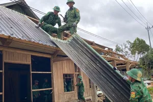 Di dời 5 hộ ở xã Hùng Sơn khỏi nơi có nguy cơ sạt lở