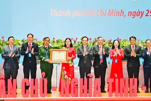 Ủy ban MTTQ Việt Nam TPHCM đón nhận Bằng khen của Thủ tướng Chính phủ