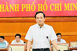 Bí thư Thành ủy TPHCM Trần Lưu Quang kết luận cuộc họp 