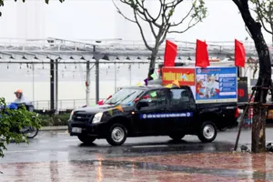 Sau lễ phát động, các lực lượng diễu hành, tuyên truyền về tổng điều tra kinh tế TP Đà Nẵng năm 2026. Ảnh: XUÂN QUỲNH