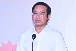 Chủ tịch UBND TPHCM: Sắp xếp báo chí lần này là bước chuyển mình tất yếu để tinh gọn và mạnh mẽ hơn