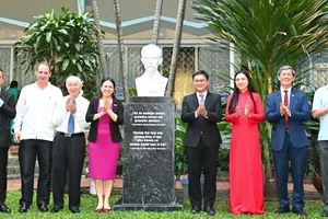 Khánh thành tượng José Marti tại TPHCM