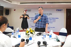 Phó Giám đốc Trung tâm PSST Trần Vũ Tuấn Phan chia sẻ tại buổi đối thoại. Ảnh: QUANG HUY