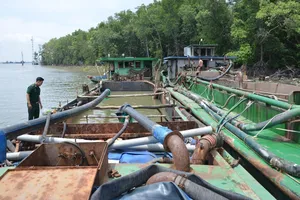 TPHCM tăng cường phòng, chống khai thác cát trái phép 