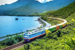 "Chuyến tàu hạnh phúc" được thiết kế như một không gian văn hóa