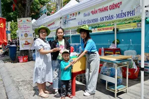 Lan tỏa nét đẹp "lễ hội miễn phí" tại đất Thủ