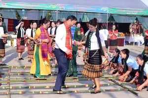 Một hoạt động giao lưu văn hóa, văn nghệ tại Ngày hội Biên phòng toàn dân