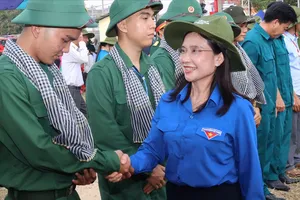 Thanh niên TPHCM sẵn sàng lên đường nhập ngũ