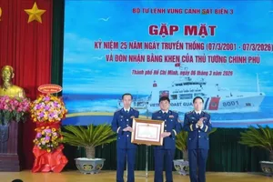 Bộ tư lệnh Vùng Cảnh sát biển 3 đón nhận Bằng khen của Thủ tướng 