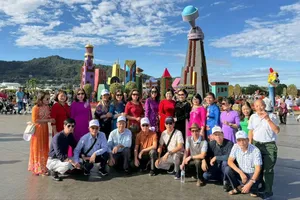 Khu vực Đông Bắc Á tăng tốc hút khách Việt