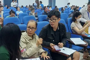 Tiếp sức chạy đua kê khai thuế