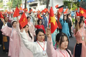 Hàng ngàn bạn trẻ rộn ràng cùng Ngày hội Tóc xanh Vạt áo 2026