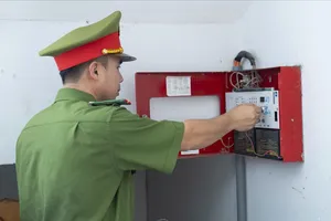 Phường Phú Mỹ kiểm tra công tác phòng cháy chữa cháy tại chợ truyền thống