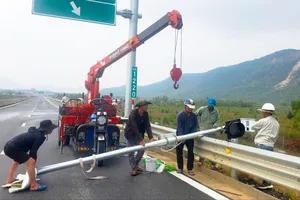 Gấp rút chuẩn bị thông xe 178km đường cao tốc Bắc - Nam phía Đông