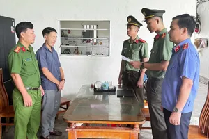 Cơ quan điều tra tống đạt quyết định khởi tố bị can đối với Lê Đăng Liêu