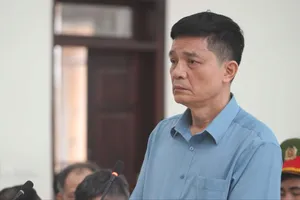 Cựu Cục trưởng Cục An toàn thực phẩm ân hận, xin lỗi lãnh đạo Đảng, Nhà nước