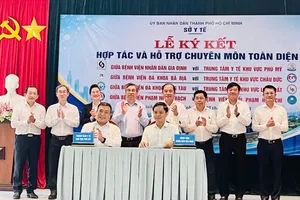 Bệnh viện Nhân dân Gia định ký kết hợp tác và hỗ trợ với Trung tâm Y tế khu vực Phú Mỹ.