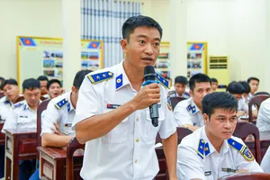 Đối thoại dân chủ tại Vùng Cảnh sát biển 3