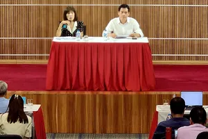Lãnh đạo Cục Phát thanh, truyền hình và thông tin điện tử chia sẻ tại hội nghị. Ảnh: THU HÀ