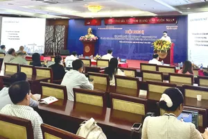 Hội nghị được tổ chức trực tiếp và trực tuyến đến UBND phường, xã, đặc khu trên địa bàn TPHCM. Ảnh: THANH HIỀN