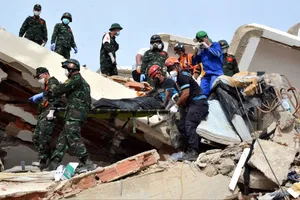 Đoàn Việt Nam đưa được 54 thi thể vụ động đất tại Venezuela khỏi đống đổ nát