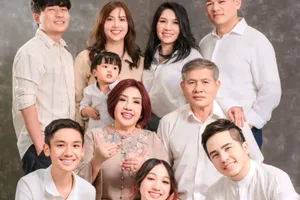 Hơn nửa thế kỷ “song hỷ”