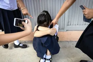 Giáo dục, tình thương và kỷ cương