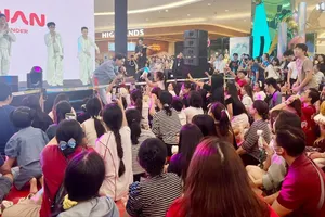 “Nằm thẳng” ở người trẻ và bài toán tương lai 