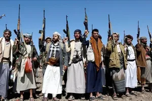 Saudi Arabia dồn dập không kích Houthi