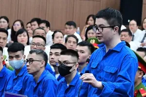 Bị cáo Phó Đức Nam khai lý do chi tiền cho "tổ tư vấn"