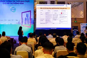 Diễn giả báo cáo tham luận tại VIO 2018