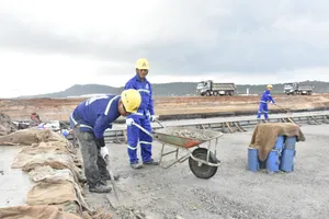 Xuyên tết thi công công trình phục vụ APEC 2027