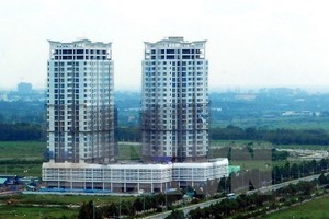 The market segment for offices and retail space for lease in Hanoi has seen stable rental prices for grade A and B office buildings in the third quarter of the year. (Photo:VNA)