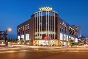 Vincom Retail, a retail arm of VinGroup, has listed 1.9 million shares on the HCM Stock Exchange. (Photo: viettimes.vn)