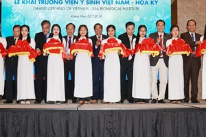 The grand opening of the Vietnam – USA Biomedical Institute in the central city of Nha Trang 