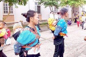 Child marriage in ethnic minority groups is still high (Photo: SGGP)