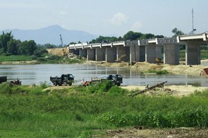 Severe penalties on illegal sand exploitation, sale, transport