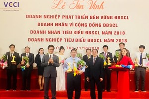 131 successful enterprises in Mekong delta hailed