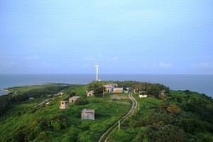 Fresh water is found in Bach Long Vi Island (Photo: SGGP)