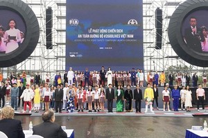 At the launching ceremony (Photo: SGGP)