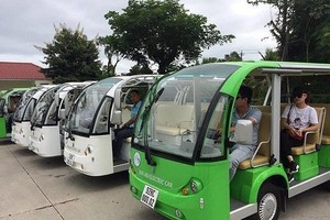 Bus fleets in Hoi An (Photo: SGGP)